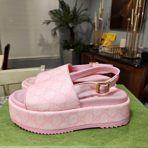 NEW GUCCI Pink Monogram Coated Canvas and Leather Trim Platform Sandals Size 40 - Picture 5 of 12